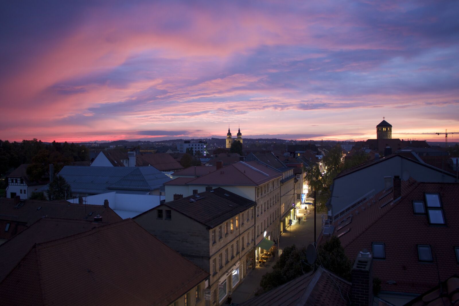 Canon EOS 700D (EOS Rebel T5i / EOS Kiss X7i) sample photo. Abendstimmung, afterglow, downtown, evening photography