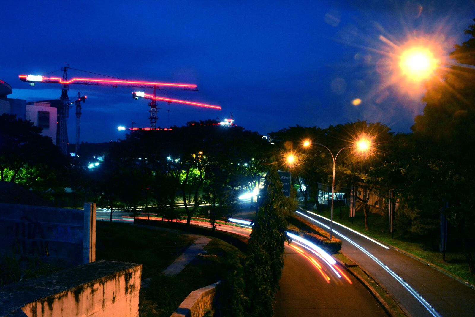 Nikon D5200 sample photo. Night, city, dark photography