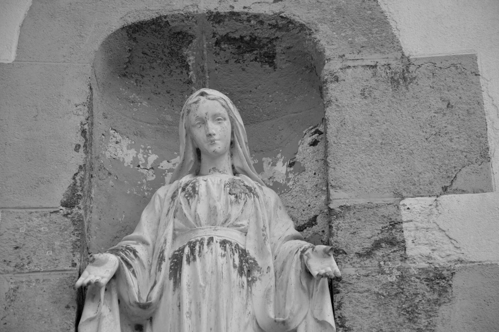 Nikon D5200 sample photo. Statue, holy virgin, religious photography