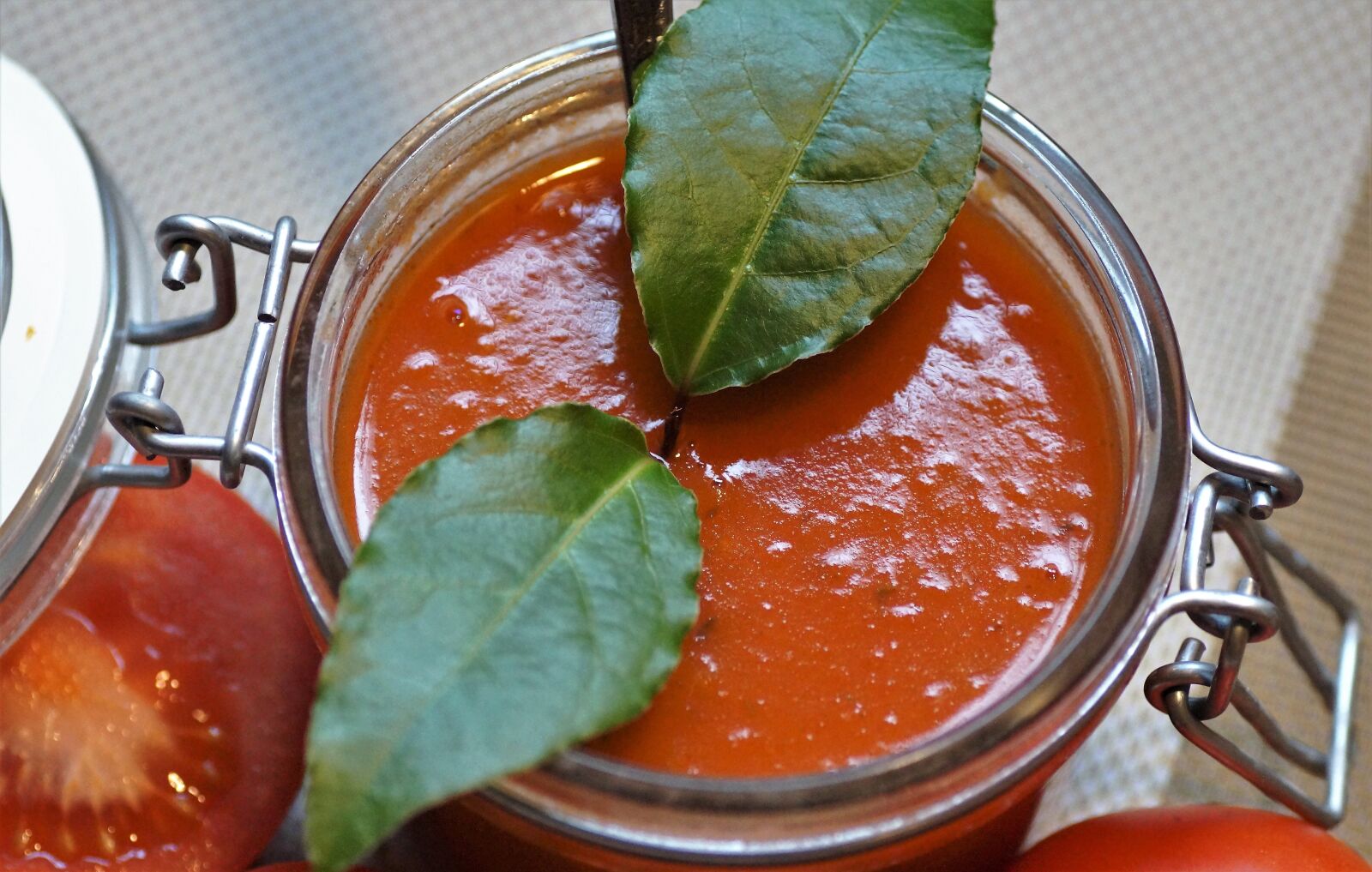 Sony SLT-A58 sample photo. Tomato, soup, lunch photography