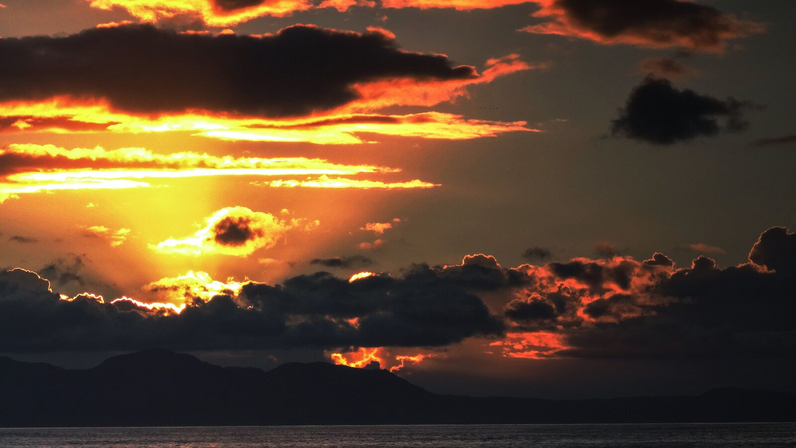 Sony Cyber-shot DSC-HX300 sample photo. Sunset, sun, sky photography