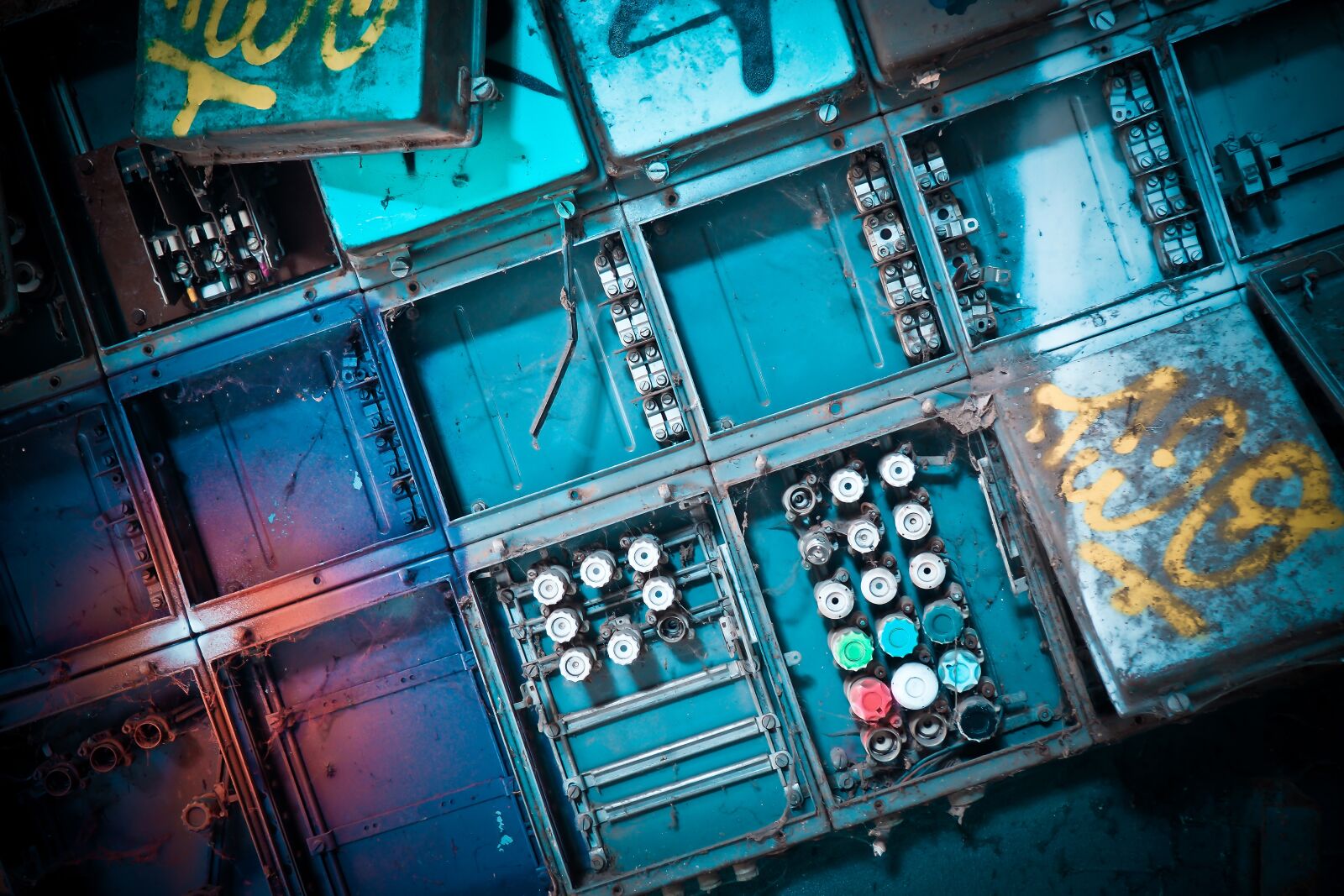 Olympus OM-D E-M10 sample photo. Lost places, factory, old photography