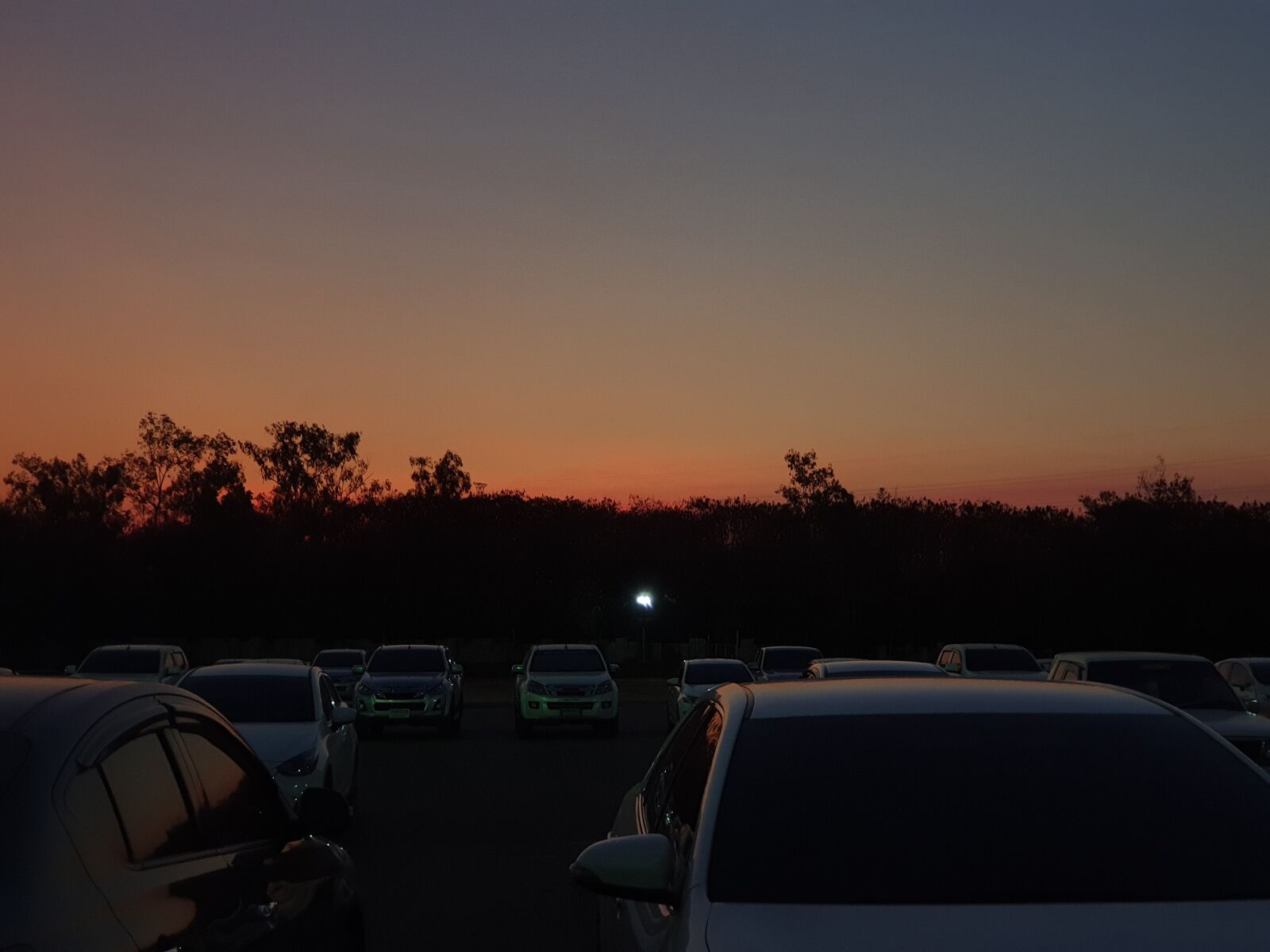 Samsung SM-G975F sample photo. Sunset, view, parking photography