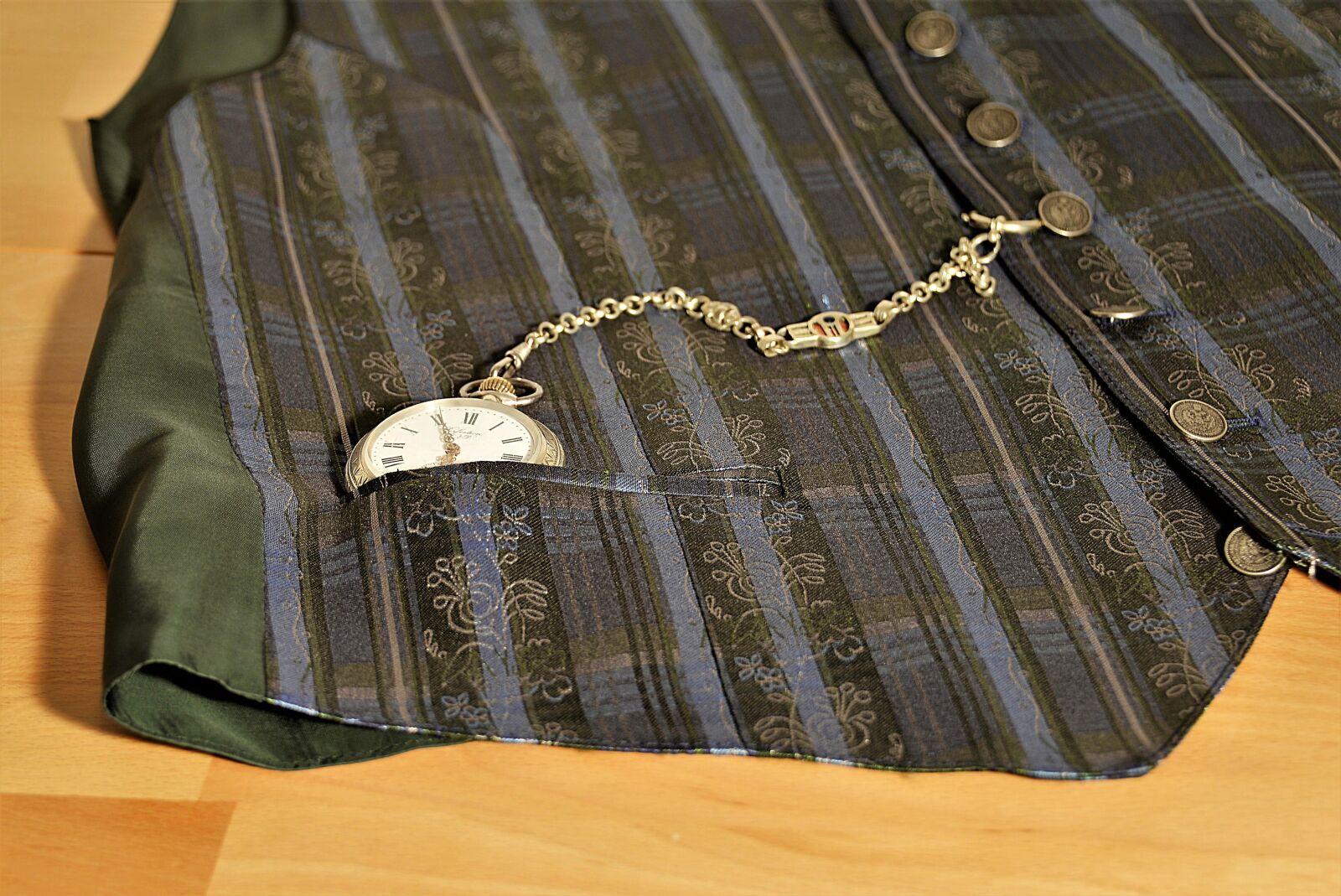 Nikon D610 sample photo. Pocket watch, gilet, costume photography