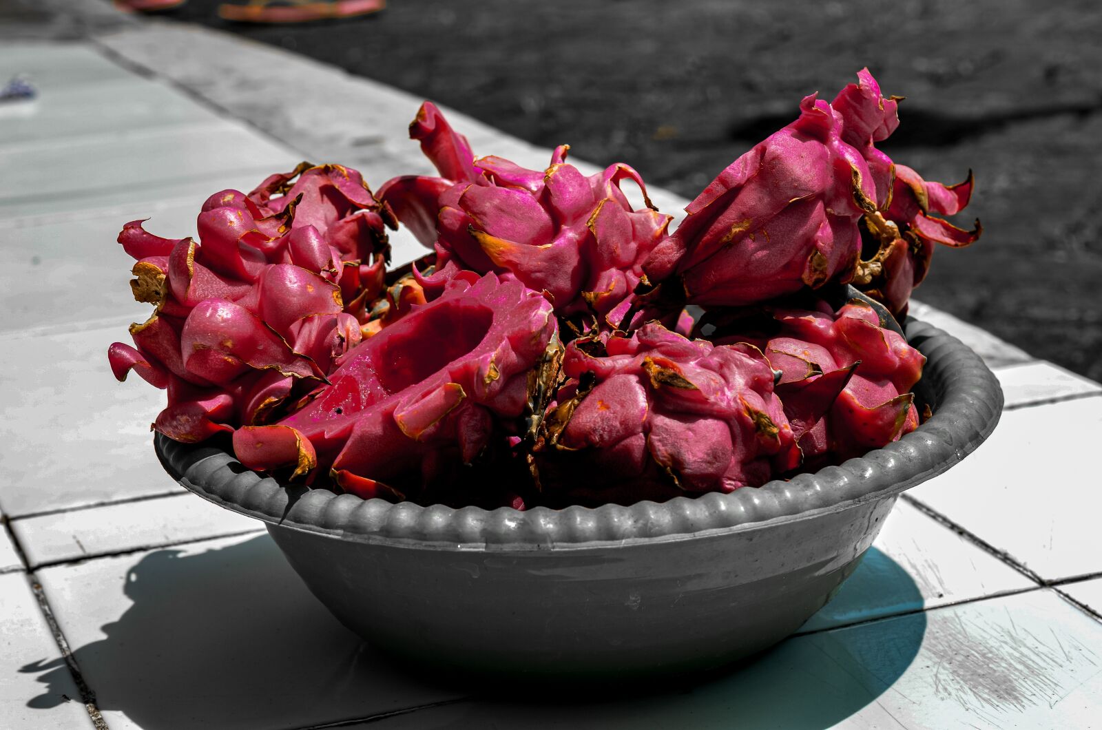 Nikon D5100 sample photo. Fruits, dragon fruit, red photography