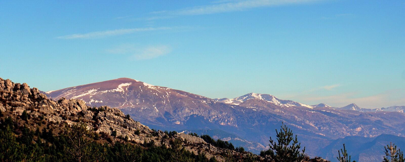 Sony E 16-50mm F3.5-5.6 PZ OSS sample photo. Mountain, panoramic, nature photography