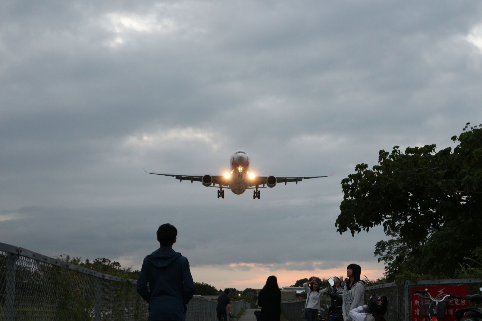 Canon EOS M sample photo