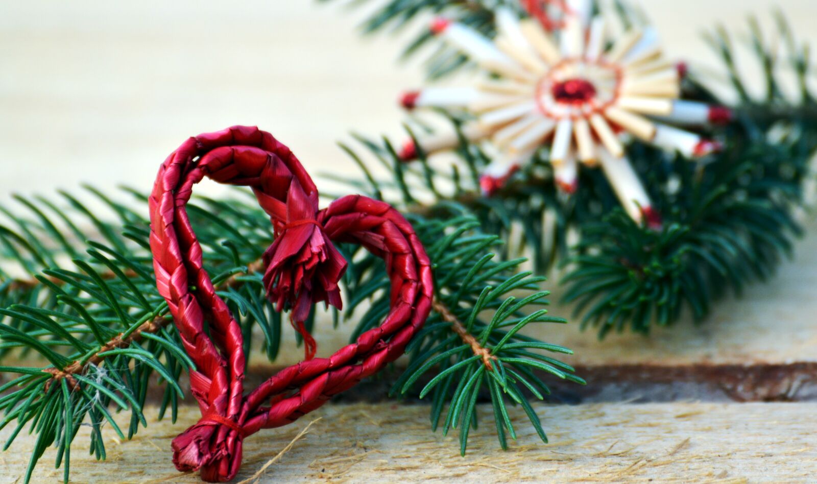 Nikon D3200 sample photo. Holidays, ornaments, the background photography