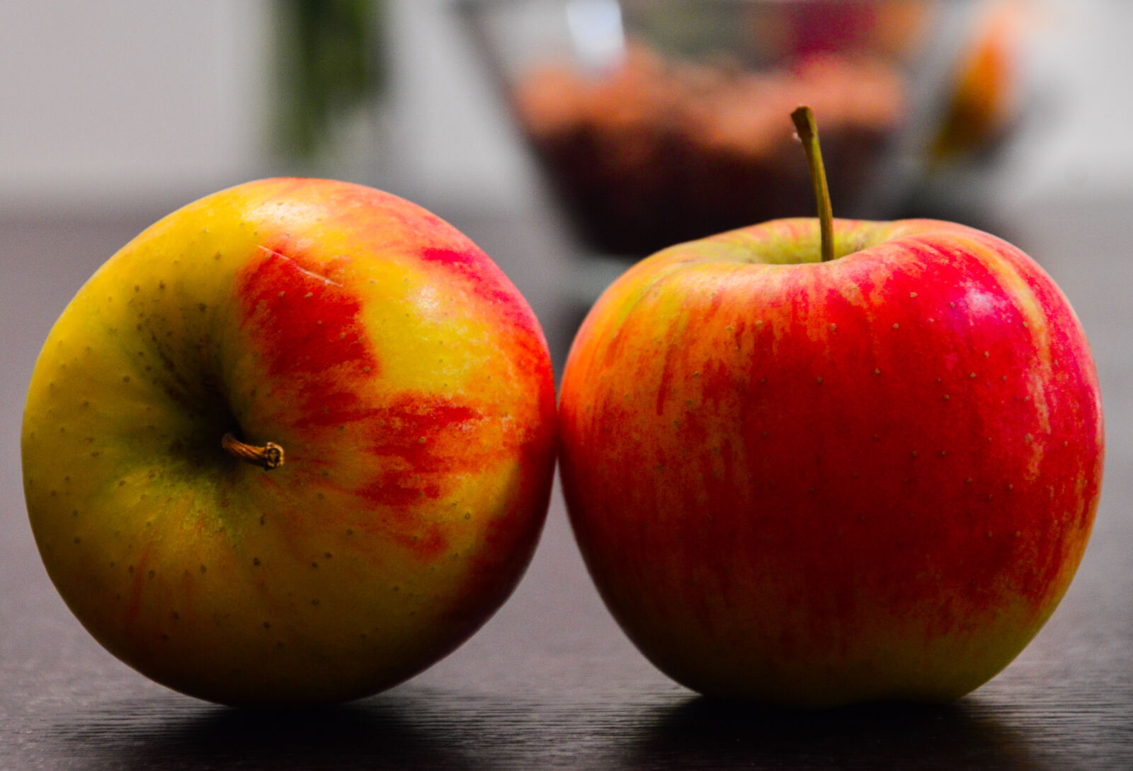 Nikon D3200 sample photo. Apple, night photography