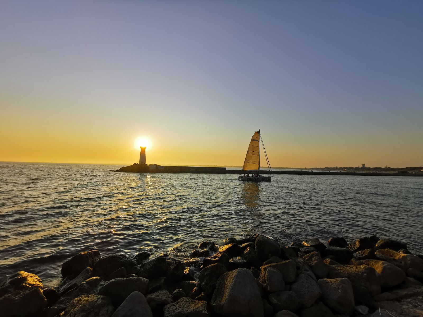 HUAWEI P30 Pro sample photo. Sailboat, sunset, lighthouse photography