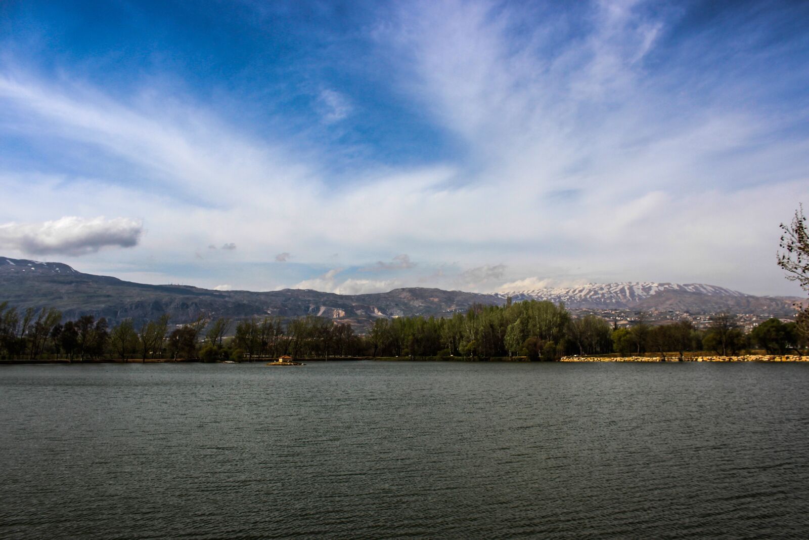 Canon EOS 600D (Rebel EOS T3i / EOS Kiss X5) sample photo. Sky, lake, nature photography