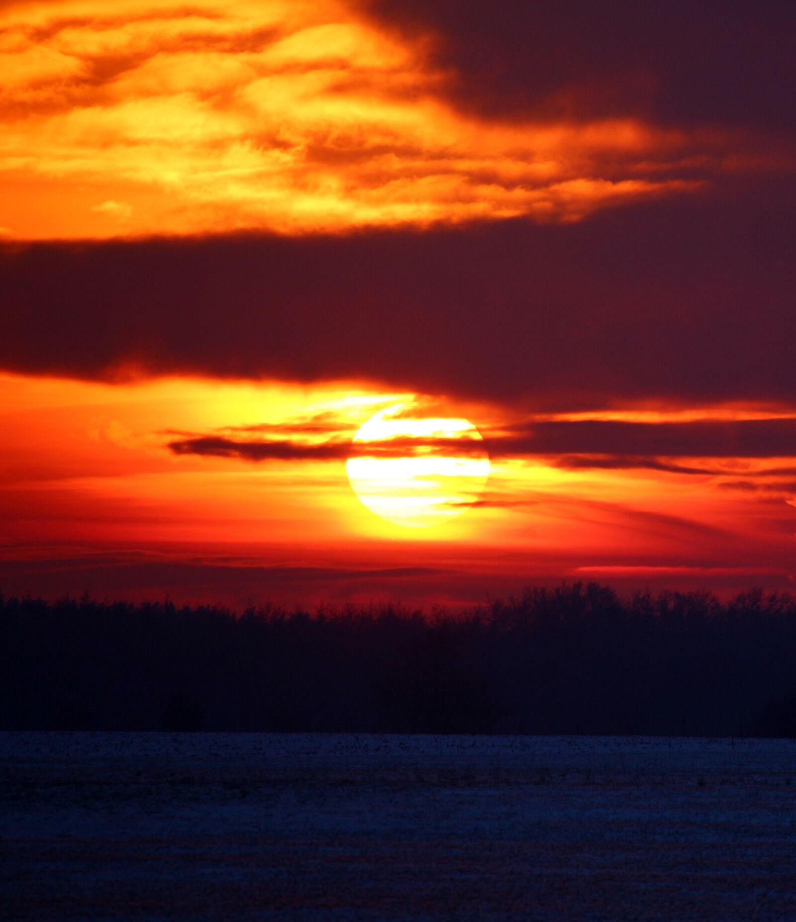Canon EOS 100D (EOS Rebel SL1 / EOS Kiss X7) sample photo. Sunset, wintry, afterglow photography