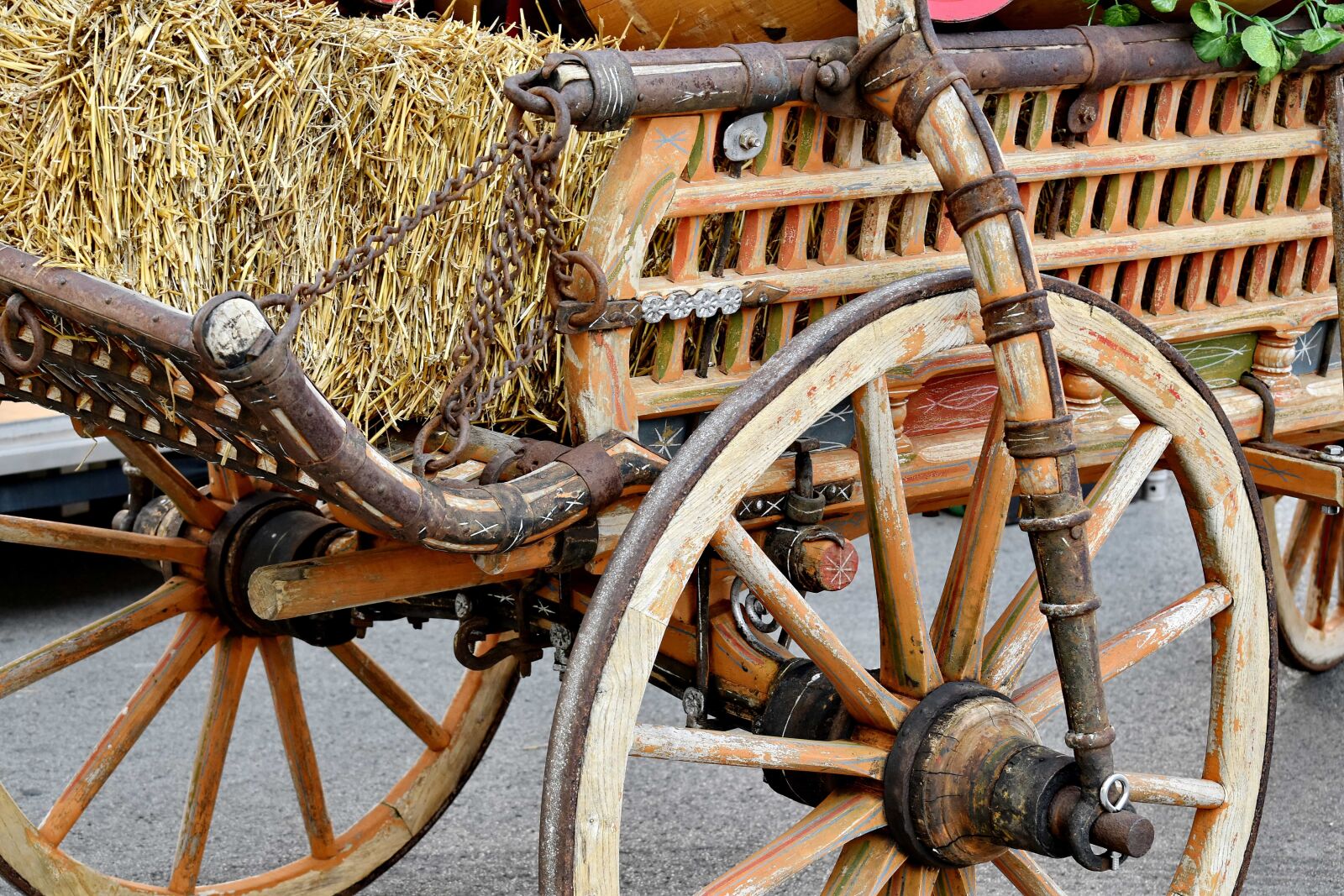 Nikon D5500 sample photo. Carpentry, carriage, handmade, straw photography