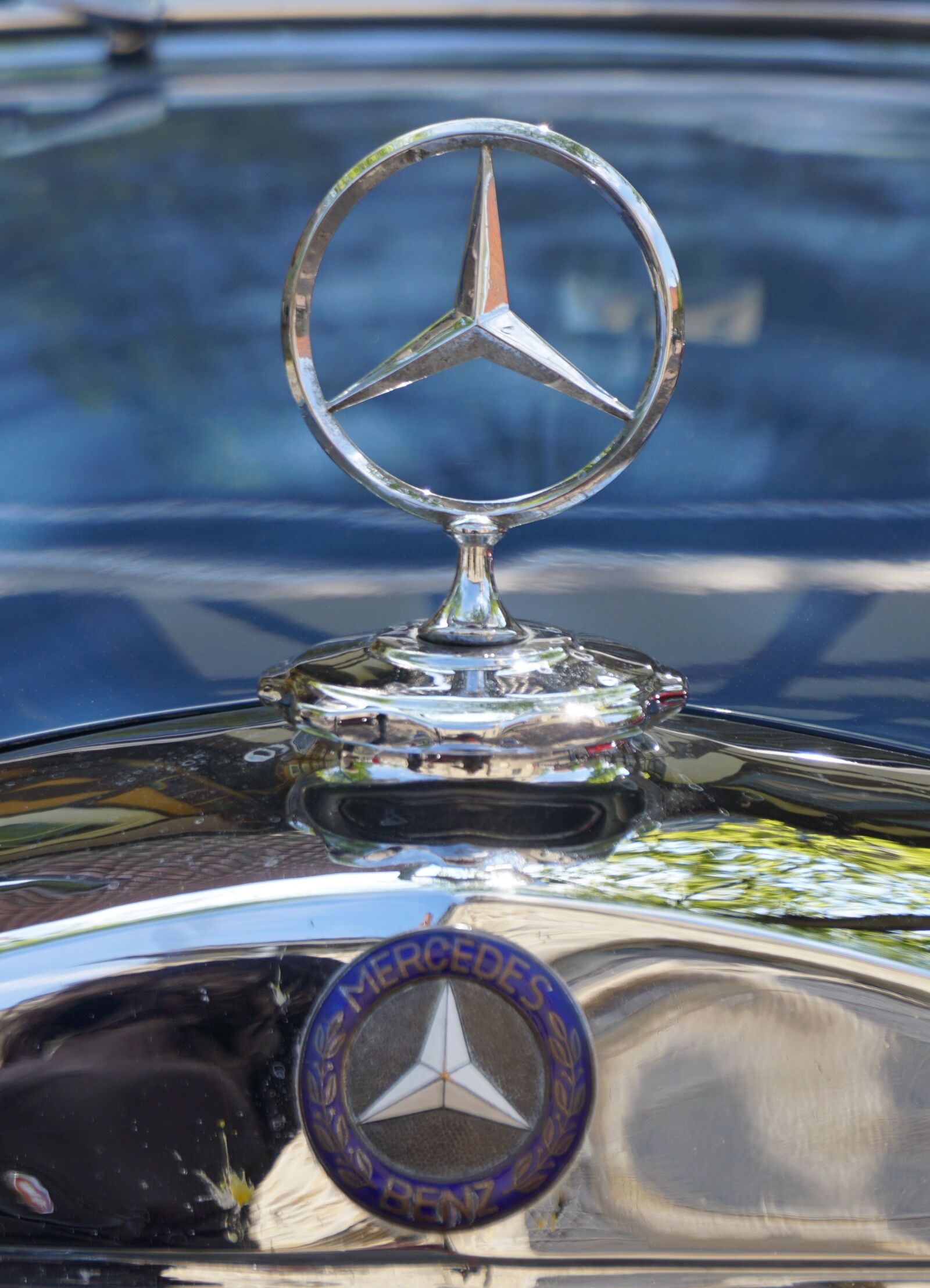 Sony a6000 sample photo. Mercedes star, mercedes benz photography