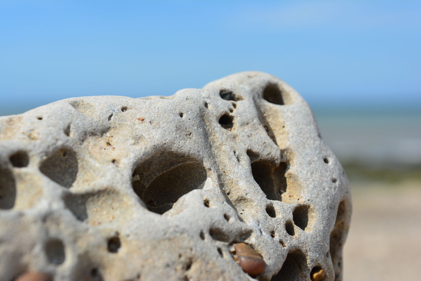 Nikon D5200 sample photo. Stone, beach, sand stones photography
