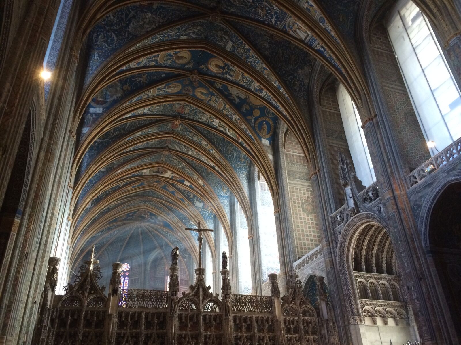 iPhone 5s back camera 4.15mm f/2.2 sample photo. Church, cathedral, light photography