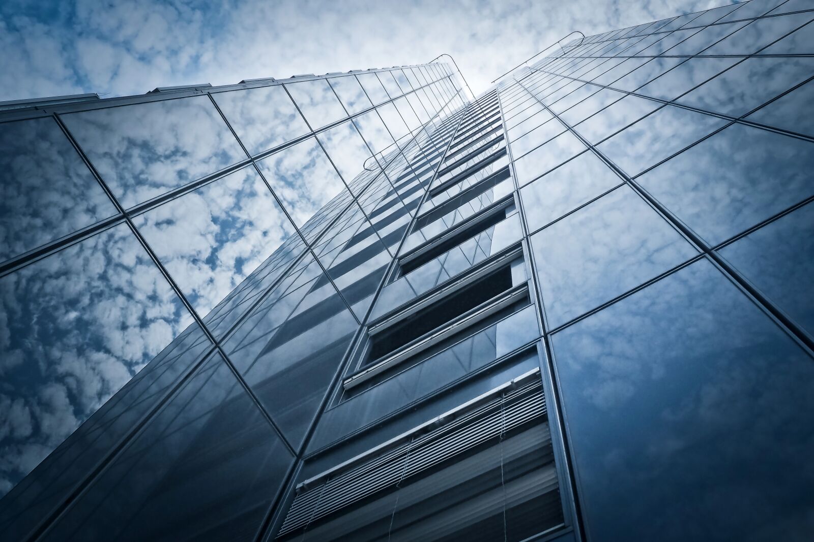 Olympus OM-D E-M10 sample photo. Architecture, glass, modern photography