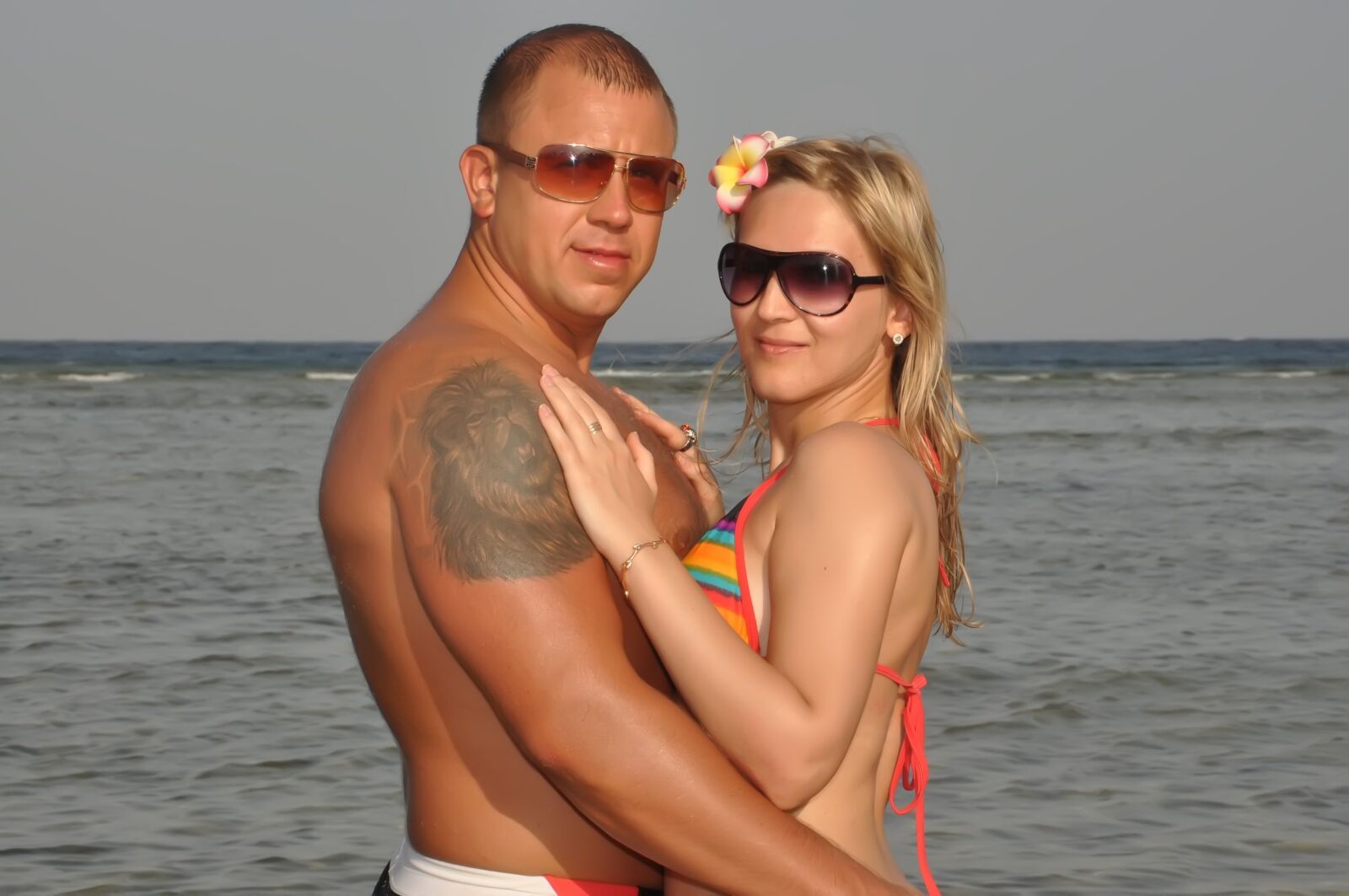 Nikon D90 sample photo. Love, sea, couple photography