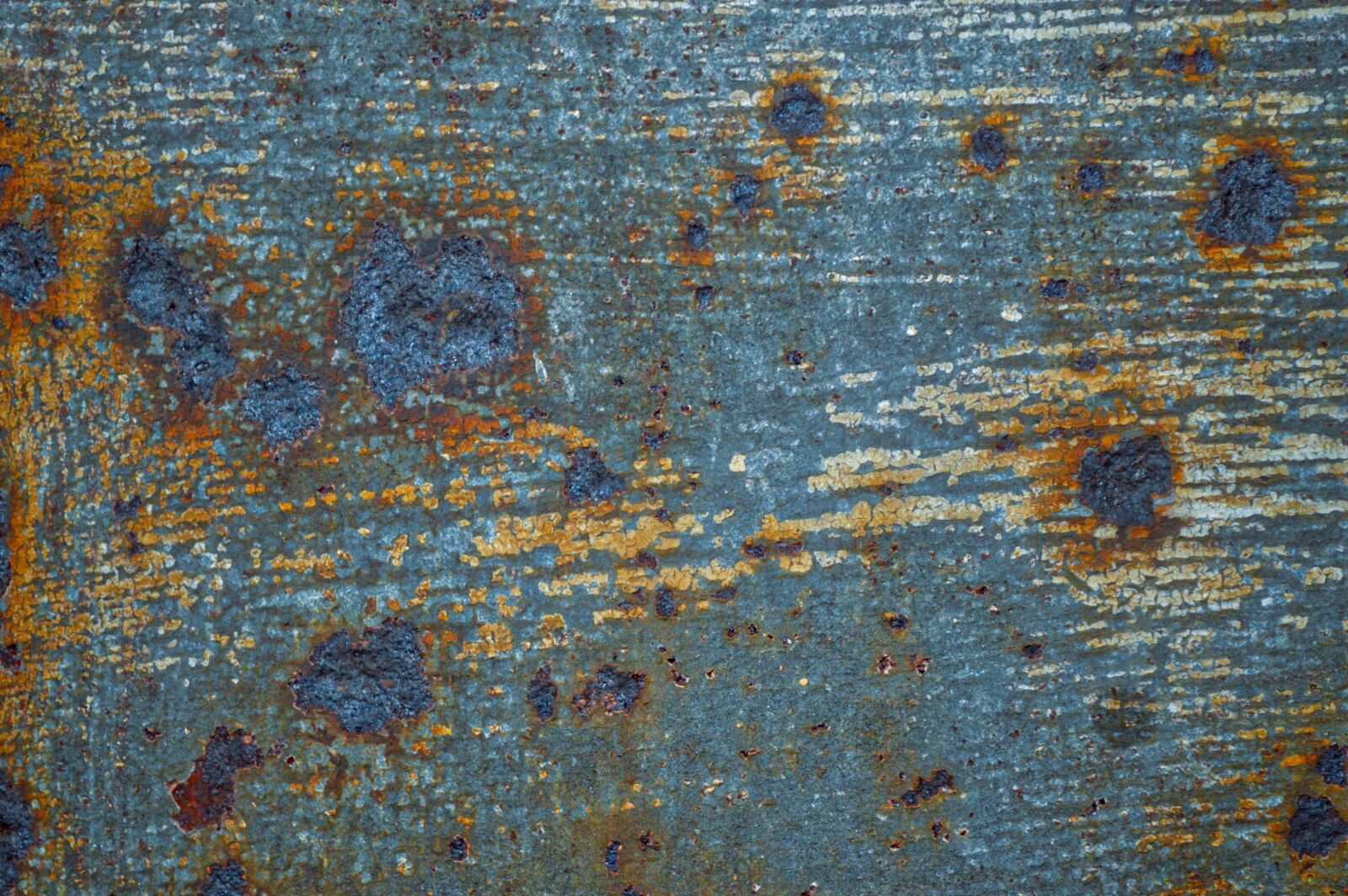 Nikon D3200 sample photo. Texture, metal, painting photography
