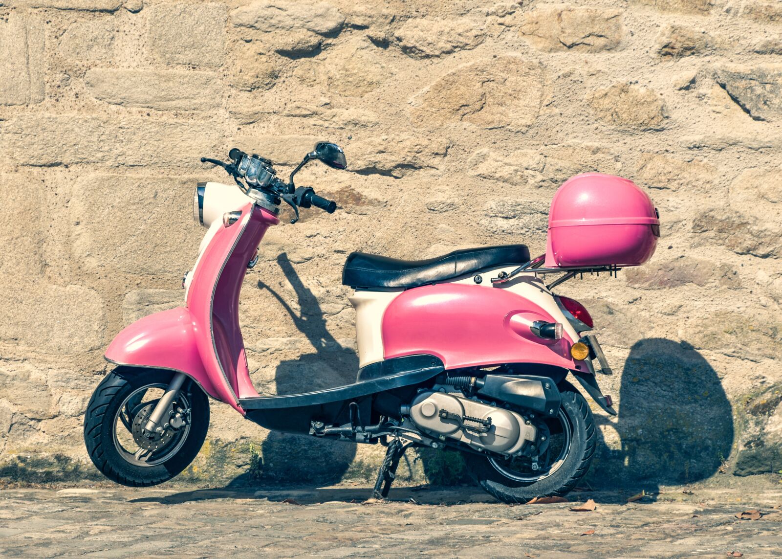 Nikon D500 sample photo. Scooter, two-wheels, vespa photography