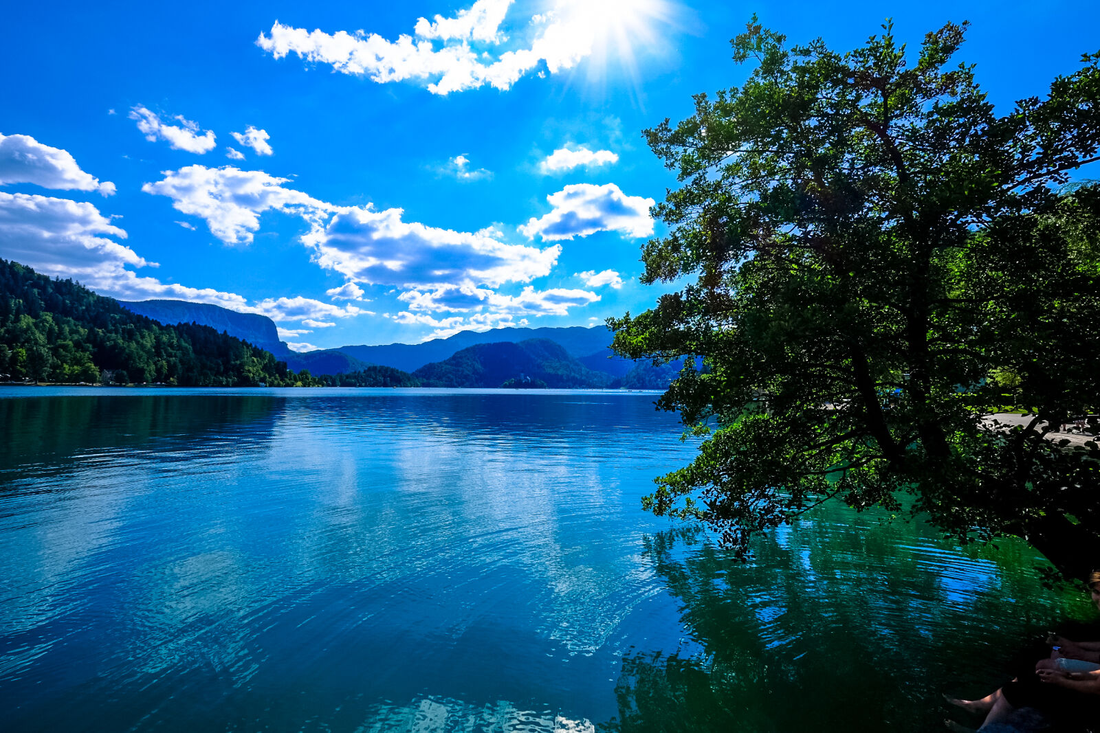 Fujifilm XF 10-24mm F4 R OIS sample photo. Clouds, daylight, lake, landscape photography