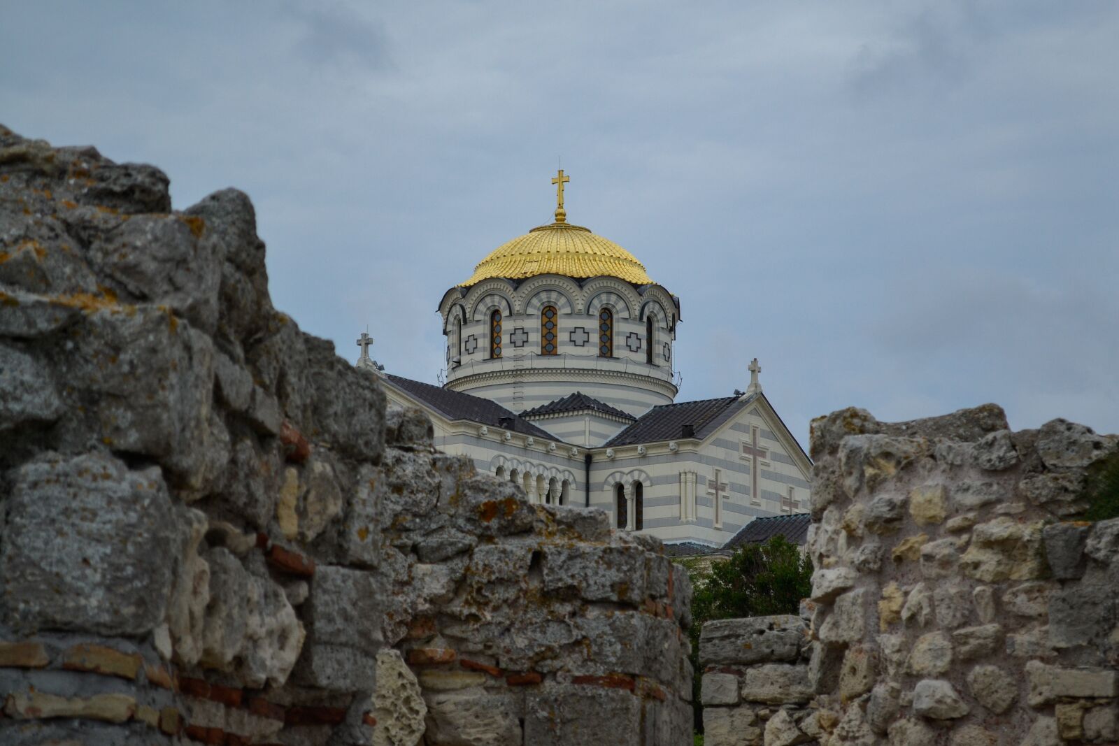 Nikon D3100 sample photo. Architecture, stone, old photography