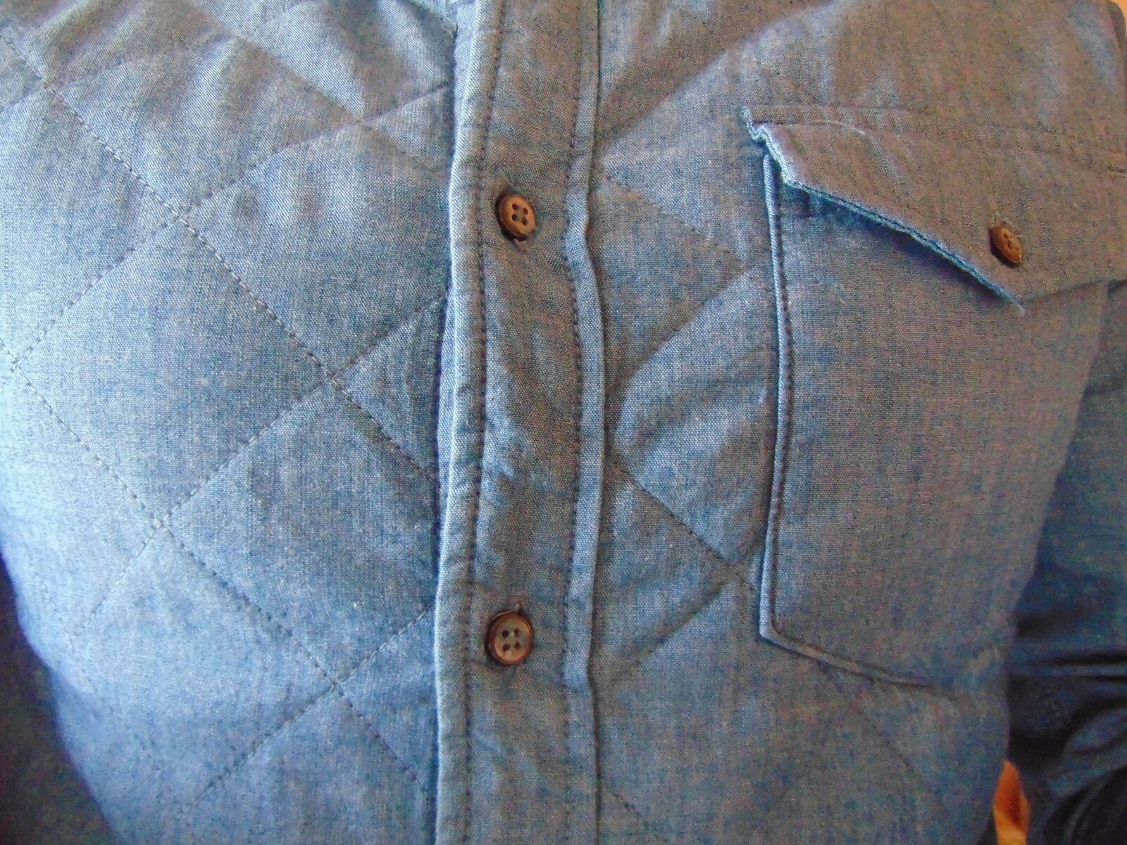 Sony Cyber-shot DSC-H300 sample photo. Clothes, denim, shirt photography