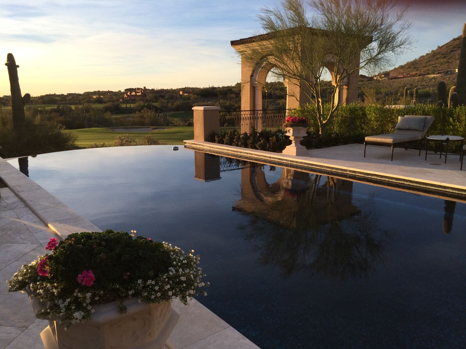 iPhone 5s back camera 4.12mm f/2.2 sample photo. Scottsdale, az, home photography