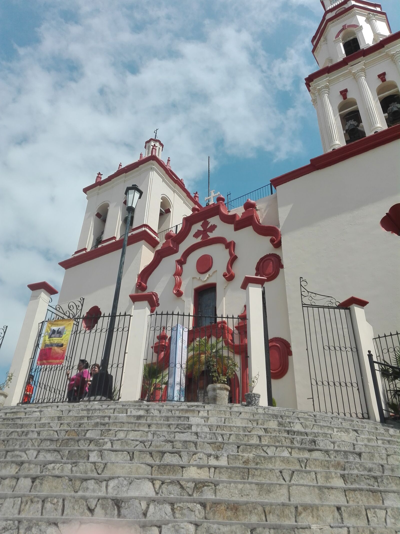 HUAWEI P8 Lite sample photo. Church, santiago, architecture photography