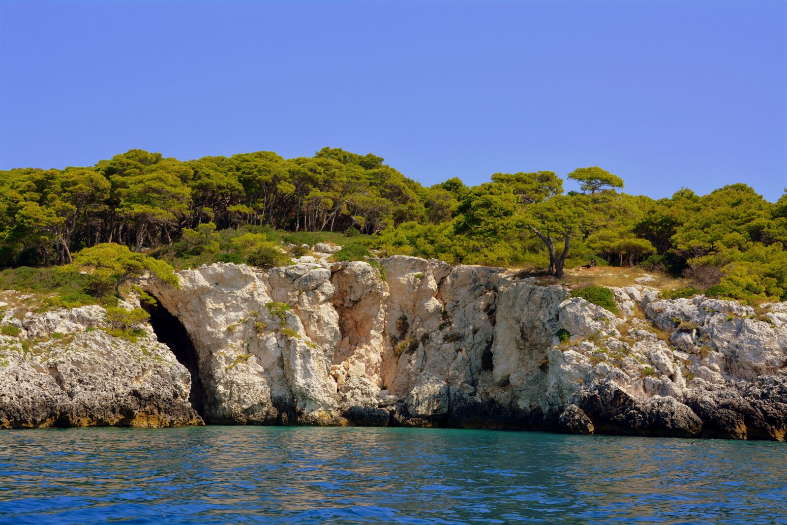 Nikon D7100 sample photo. Sea, mountain, cliffs photography