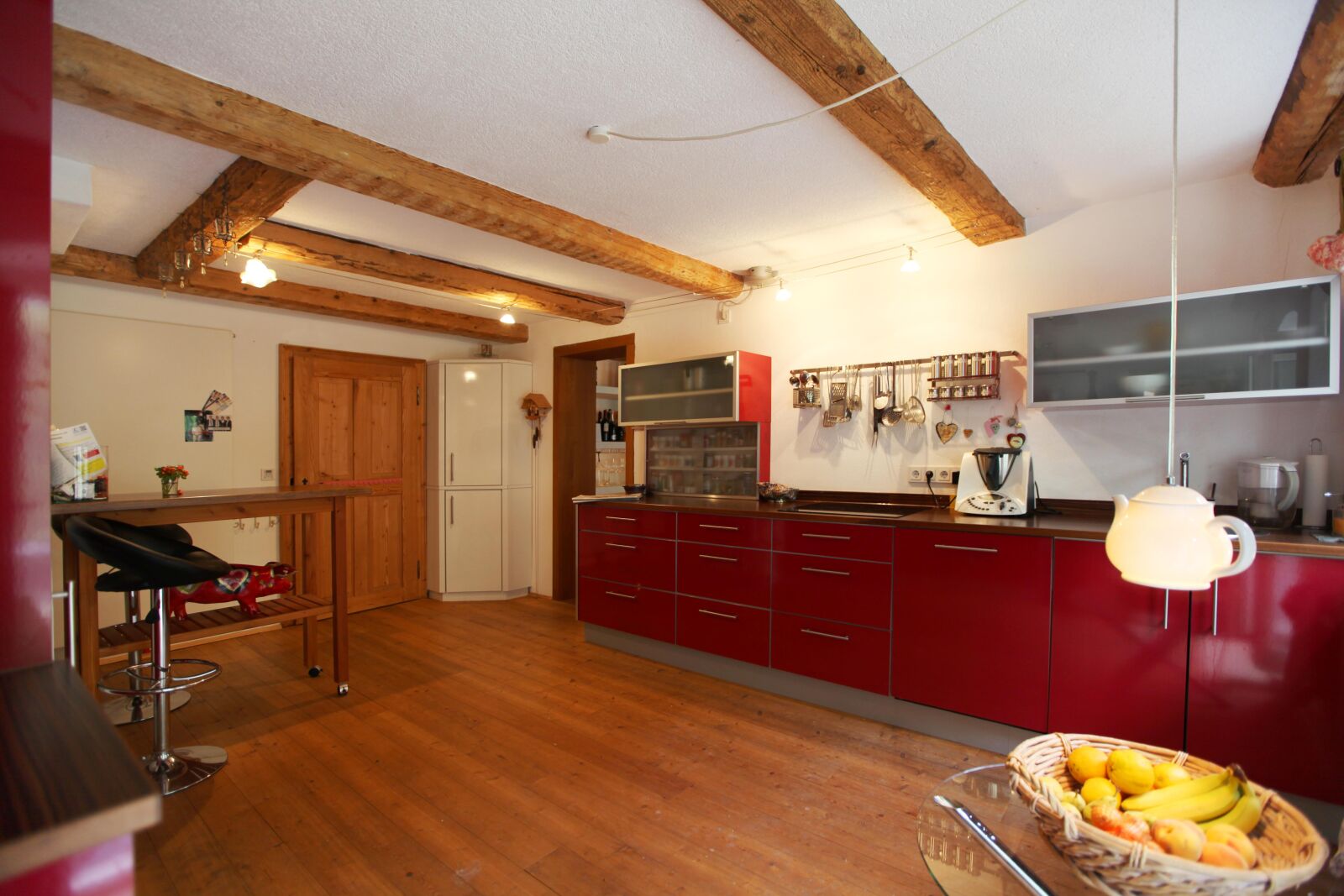 Canon EOS 5D Mark II sample photo. Stohrerhof, ammersee, monument photography