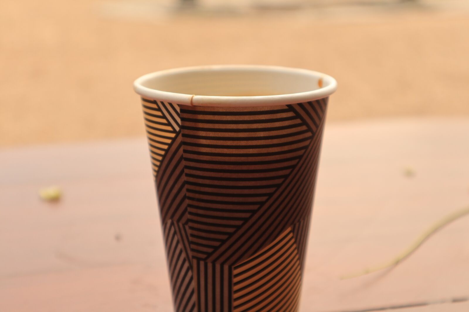 Canon EF-M 15-45mm F3.5-6.3 IS STM sample photo. Mug, coffee, drink photography