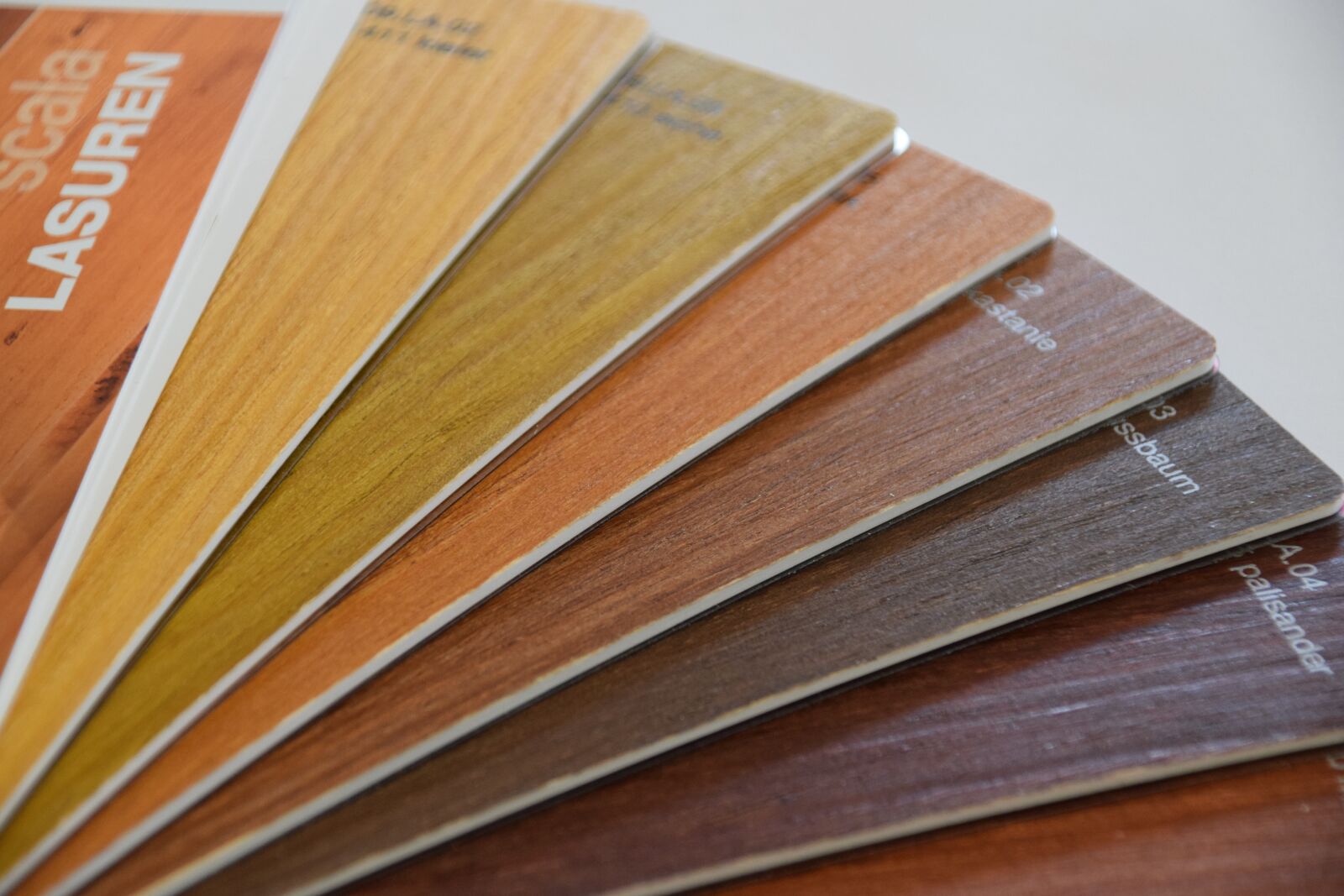 Nikon D3300 sample photo. Glaze, color fan, structure photography