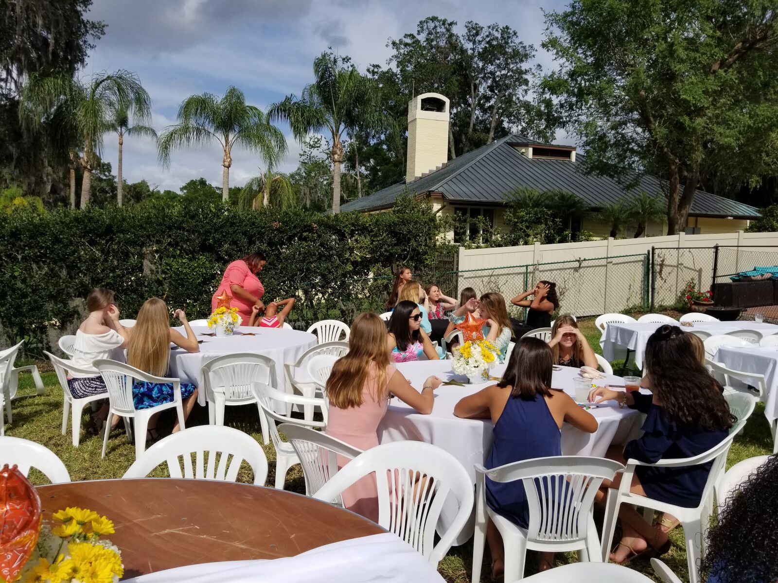 Samsung Galaxy S8+ sample photo. Party, social, eating photography