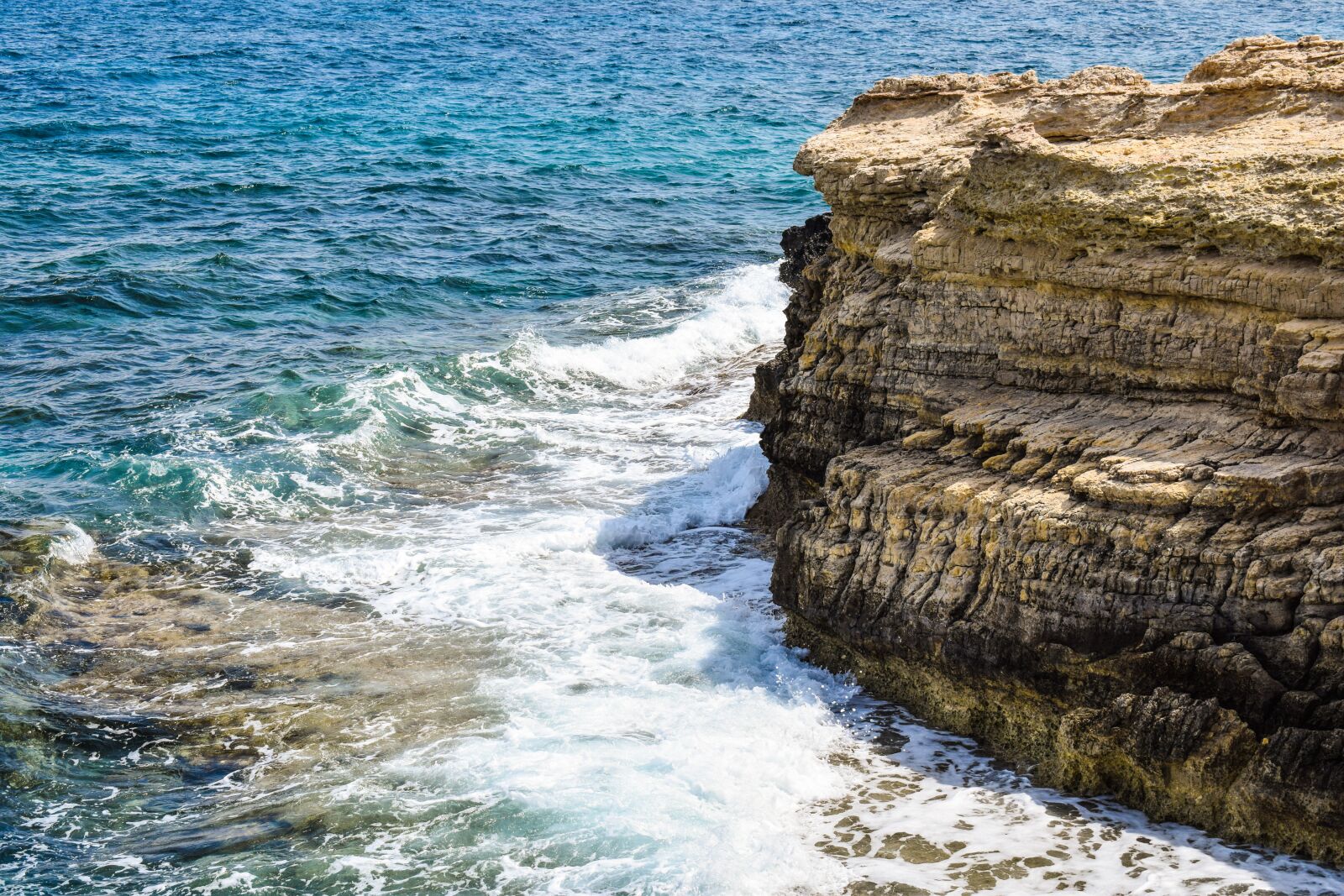 Nikon D3300 sample photo. Cliff, coast, sea photography
