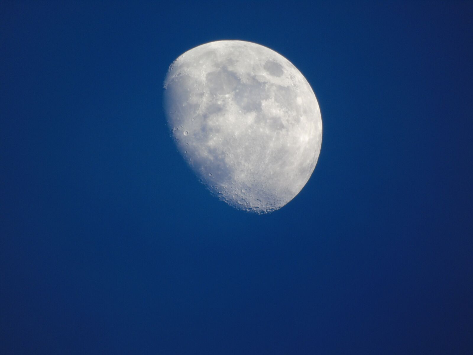 Sony Cyber-shot DSC-H400 sample photo. Moon, night, sky photography