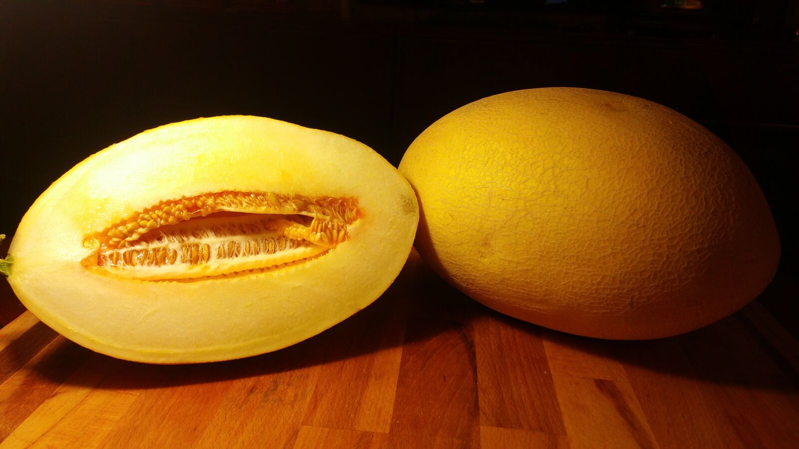 Samsung Galaxy Note Edge sample photo. Melon, fresh, fruit photography
