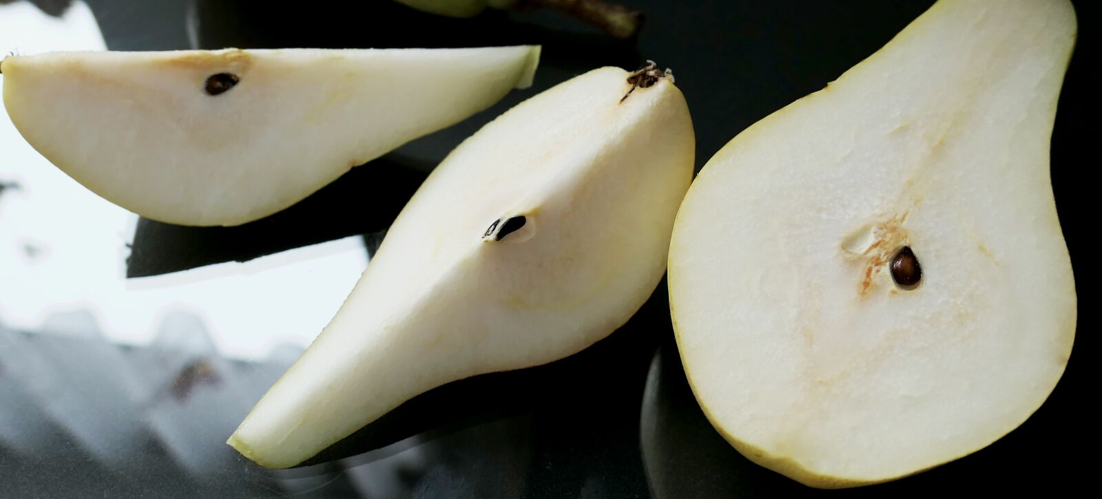 Panasonic Lumix DMC-LX10 (Lumix DMC-LX15) sample photo. Pears, fruit, vitamins photography
