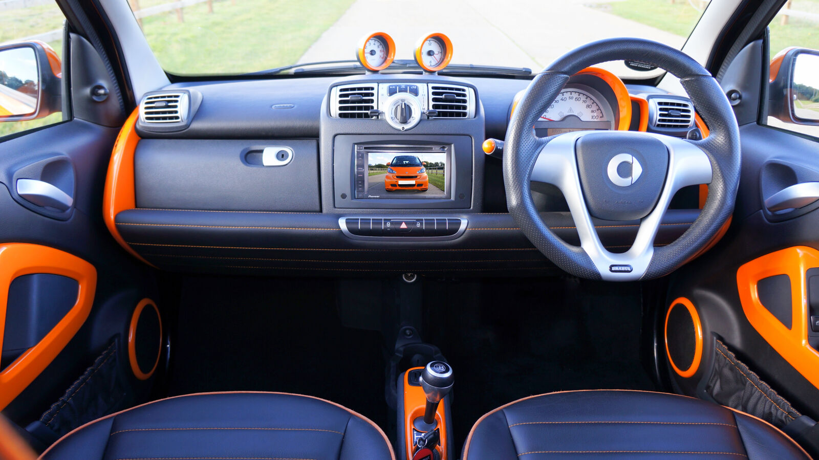 Sony Alpha NEX-5N sample photo. Brabus, car, orange, smart photography