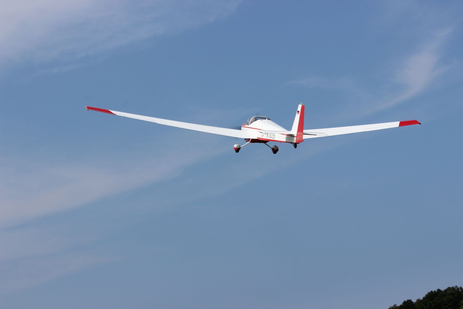 Canon EOS 600D (Rebel EOS T3i / EOS Kiss X5) sample photo. Sky, aircraft, start photography