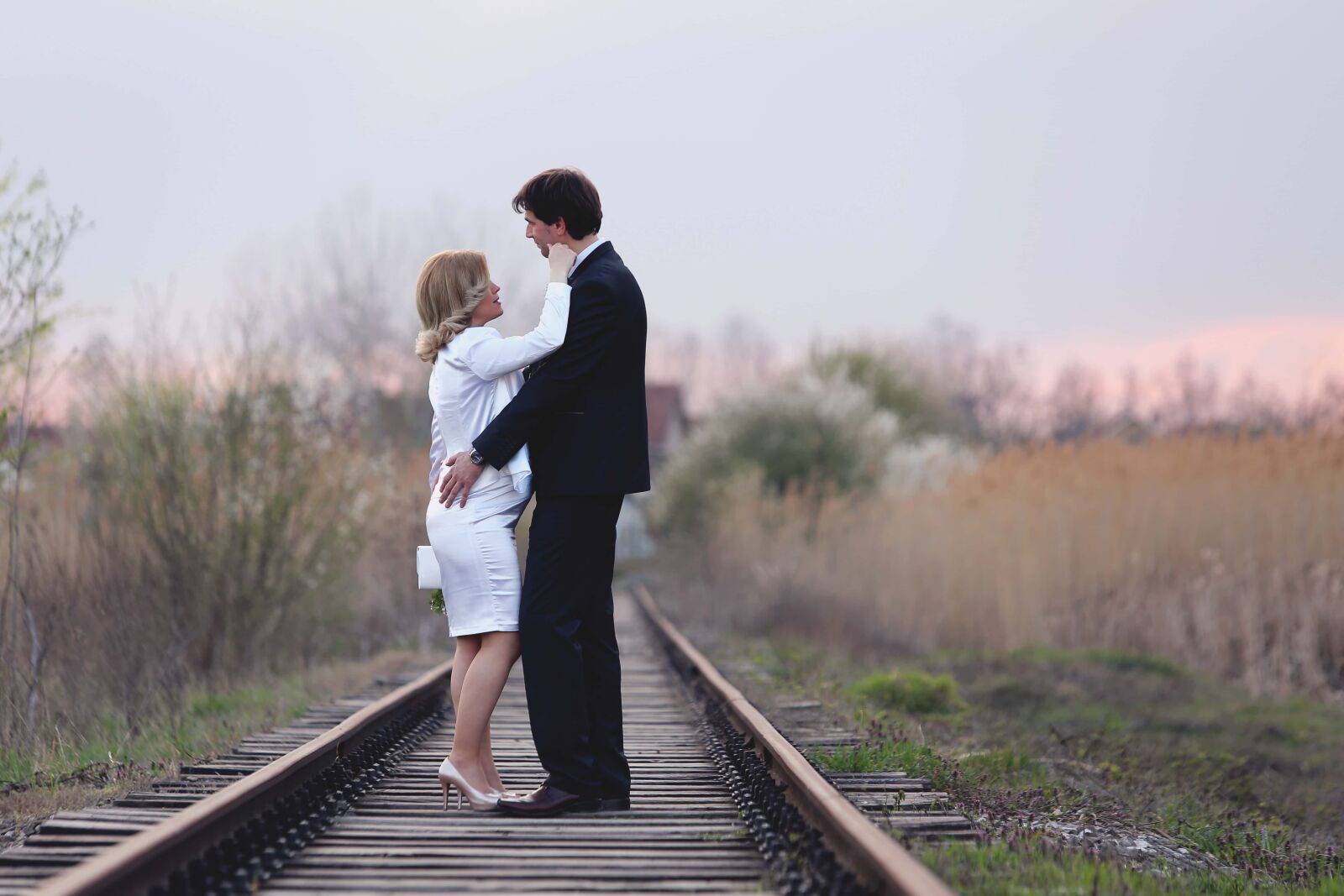Canon EF 70-200mm F2.8L IS USM sample photo. Bride, groom, husband, journey photography