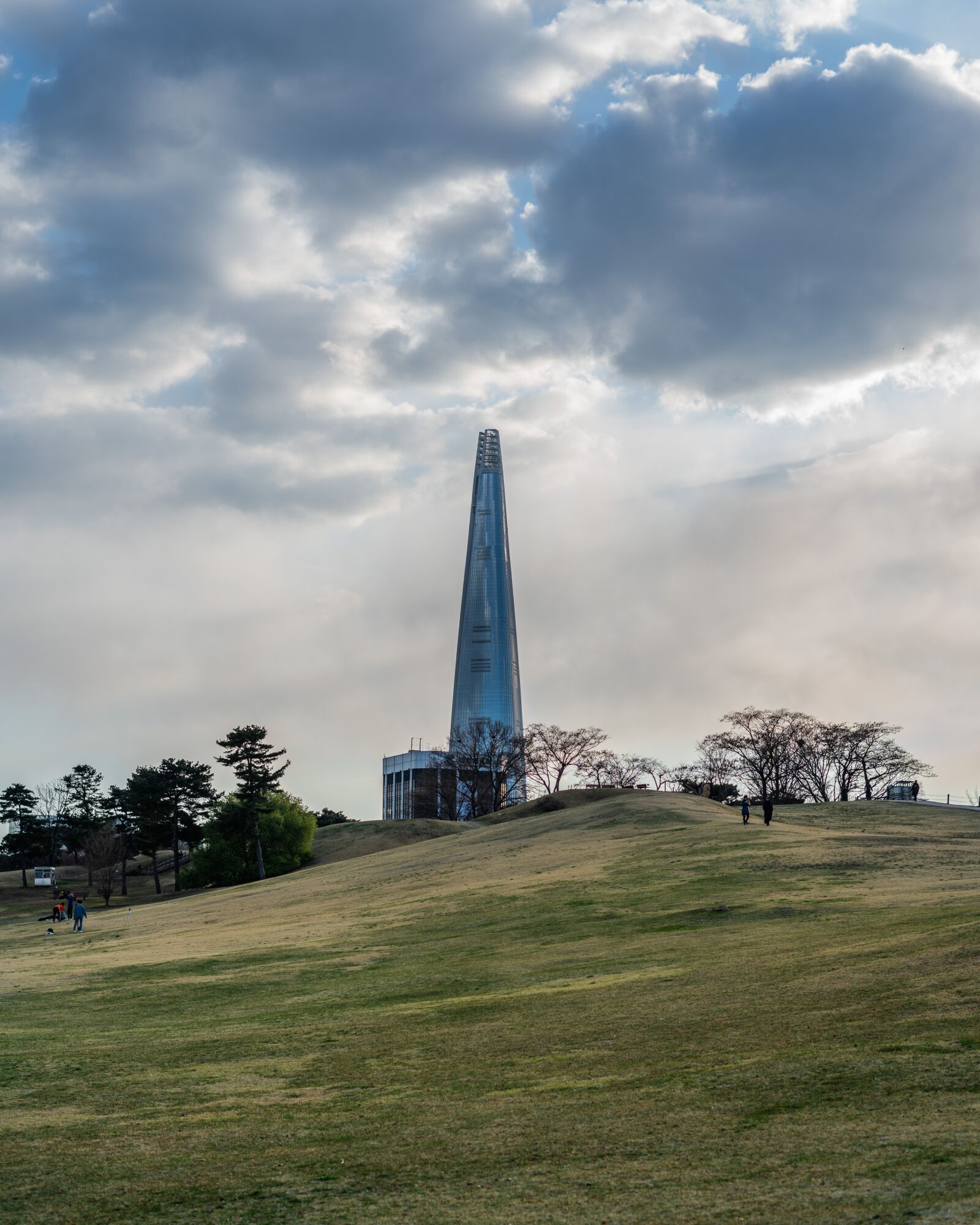 Sony a7R II sample photo. Lotte tower, seoul, korea photography