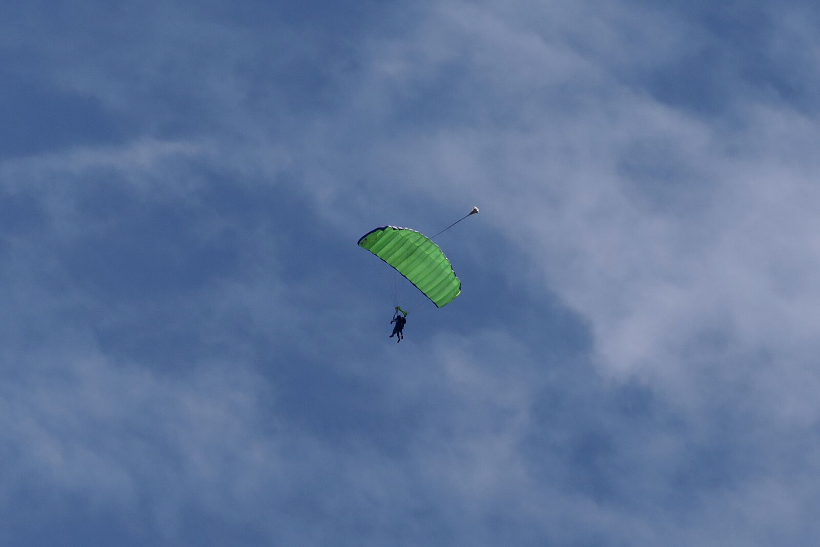 150-600mm F5-6.3 DG OS HSM | Contemporary 015 sample photo. Parachute, tandem jump, skydive photography