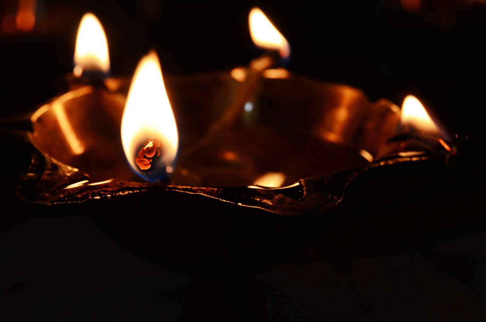 Nikon D7000 sample photo. Candle, light, candlelight photography