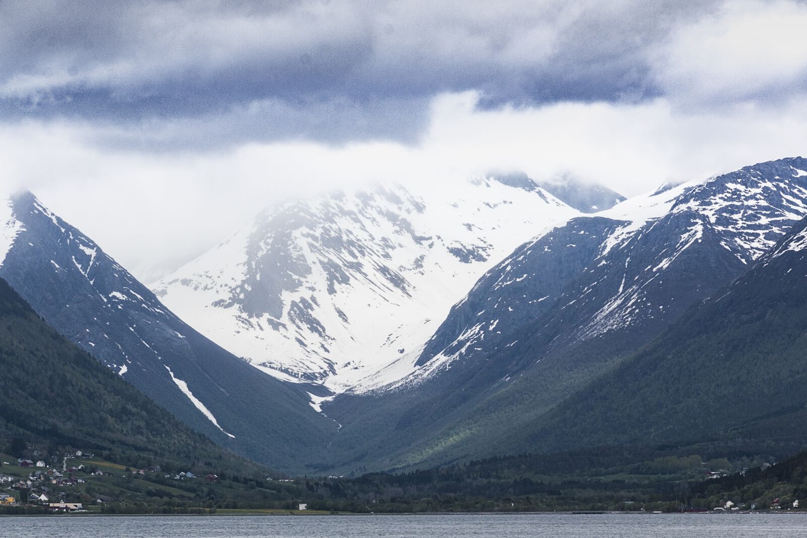Canon EOS 70D sample photo. Norway, andalsnes, landscape photography