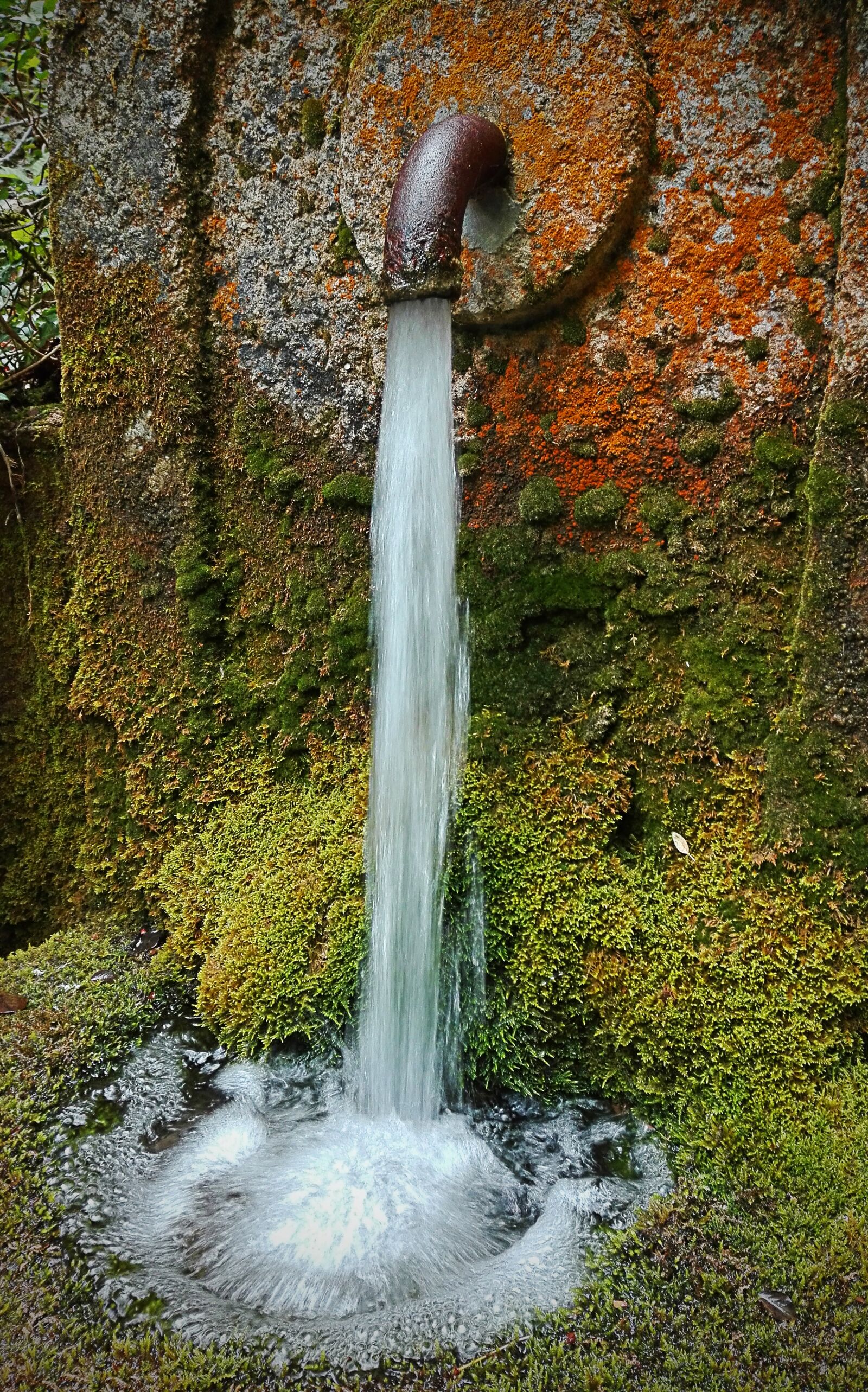 HUAWEI P8 Lite sample photo. Source, jet, drops of photography