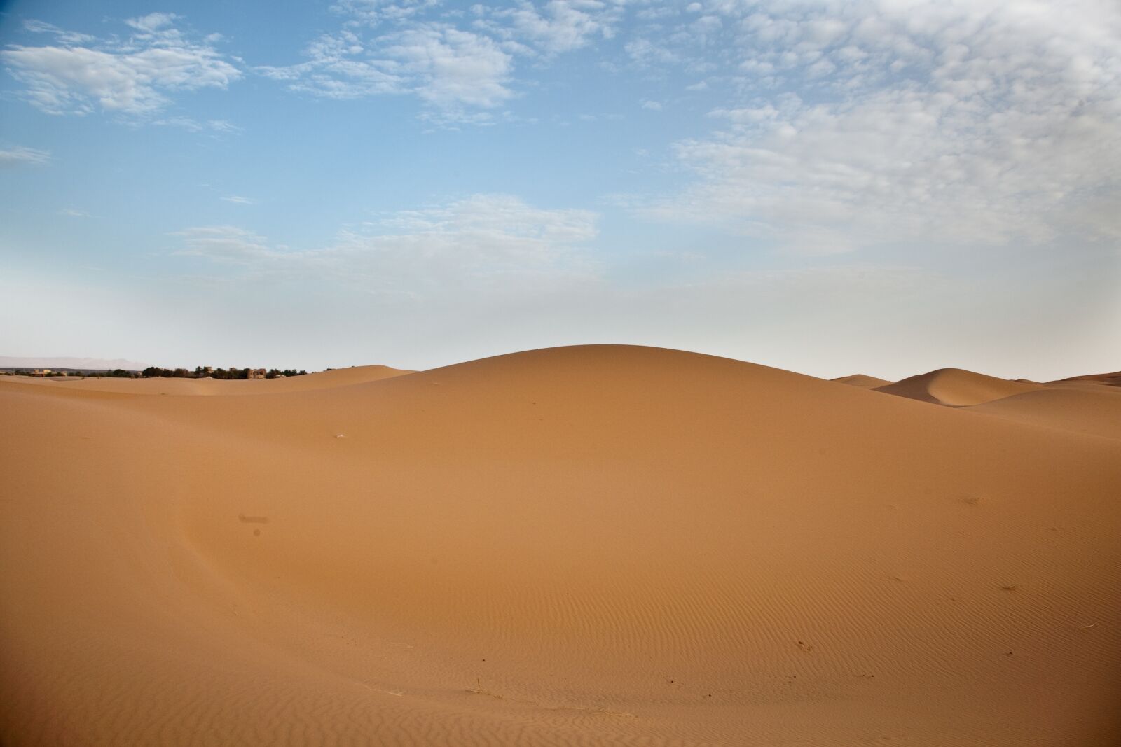 Canon EOS 5D Mark II sample photo. Sand, desert, landscape photography