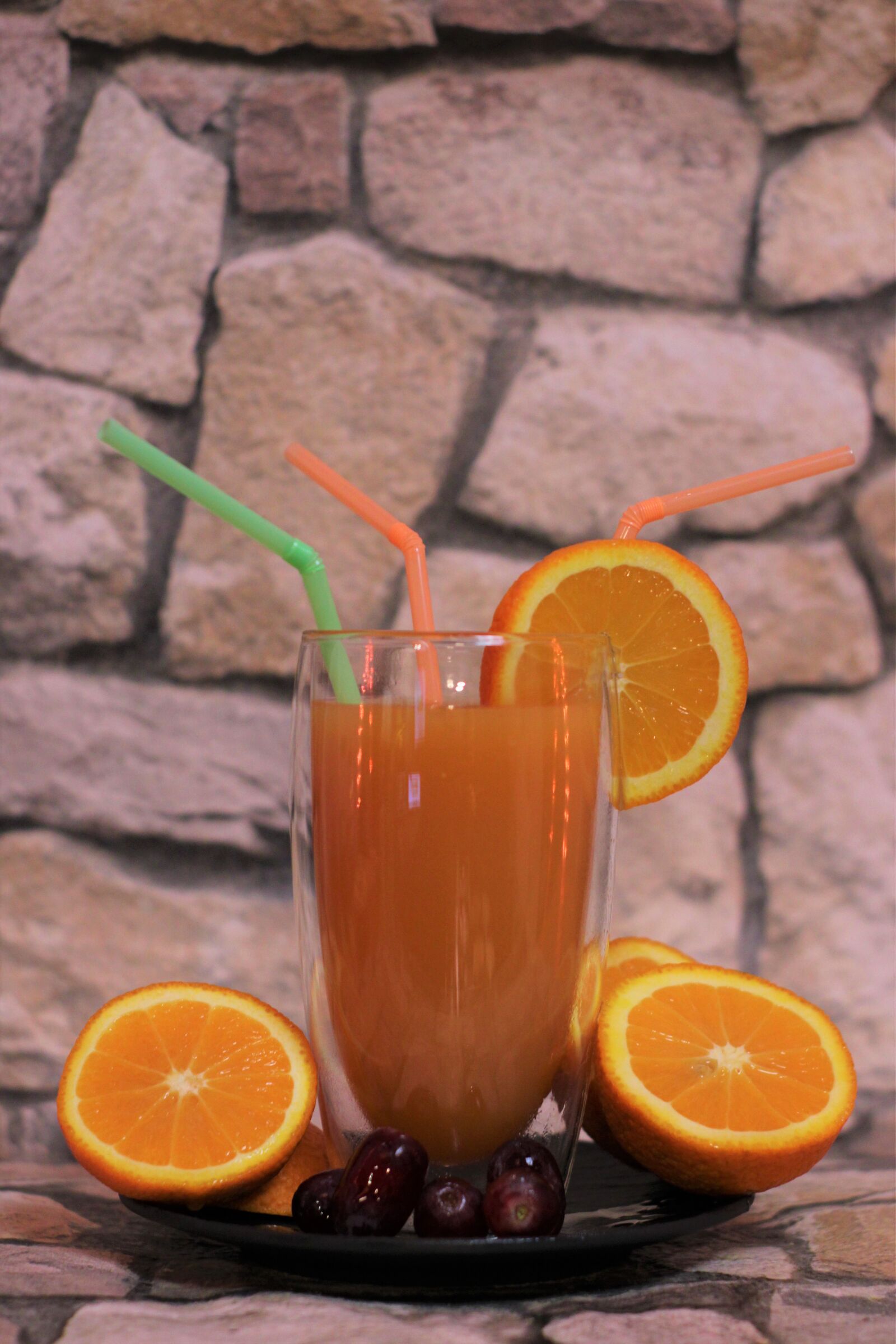 Canon EOS 2000D (EOS Rebel T7 / EOS Kiss X90 / EOS 1500D) sample photo. Orange, juice, fruit photography