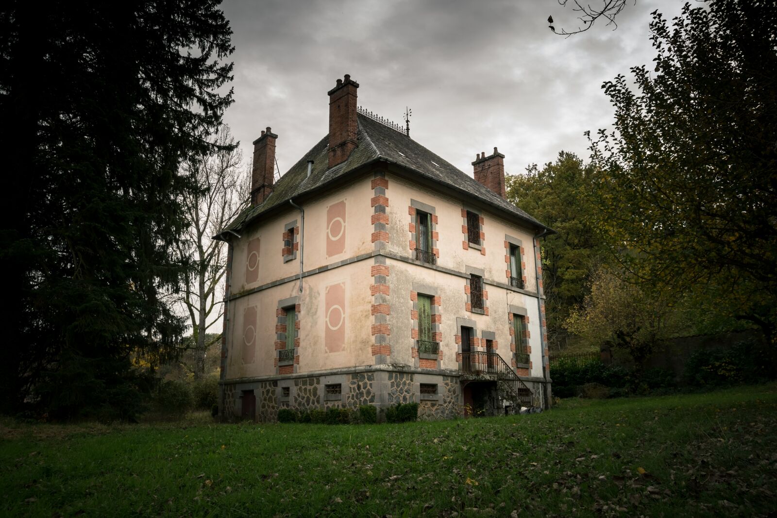 Nikon D5300 sample photo. House, former, urbex photography