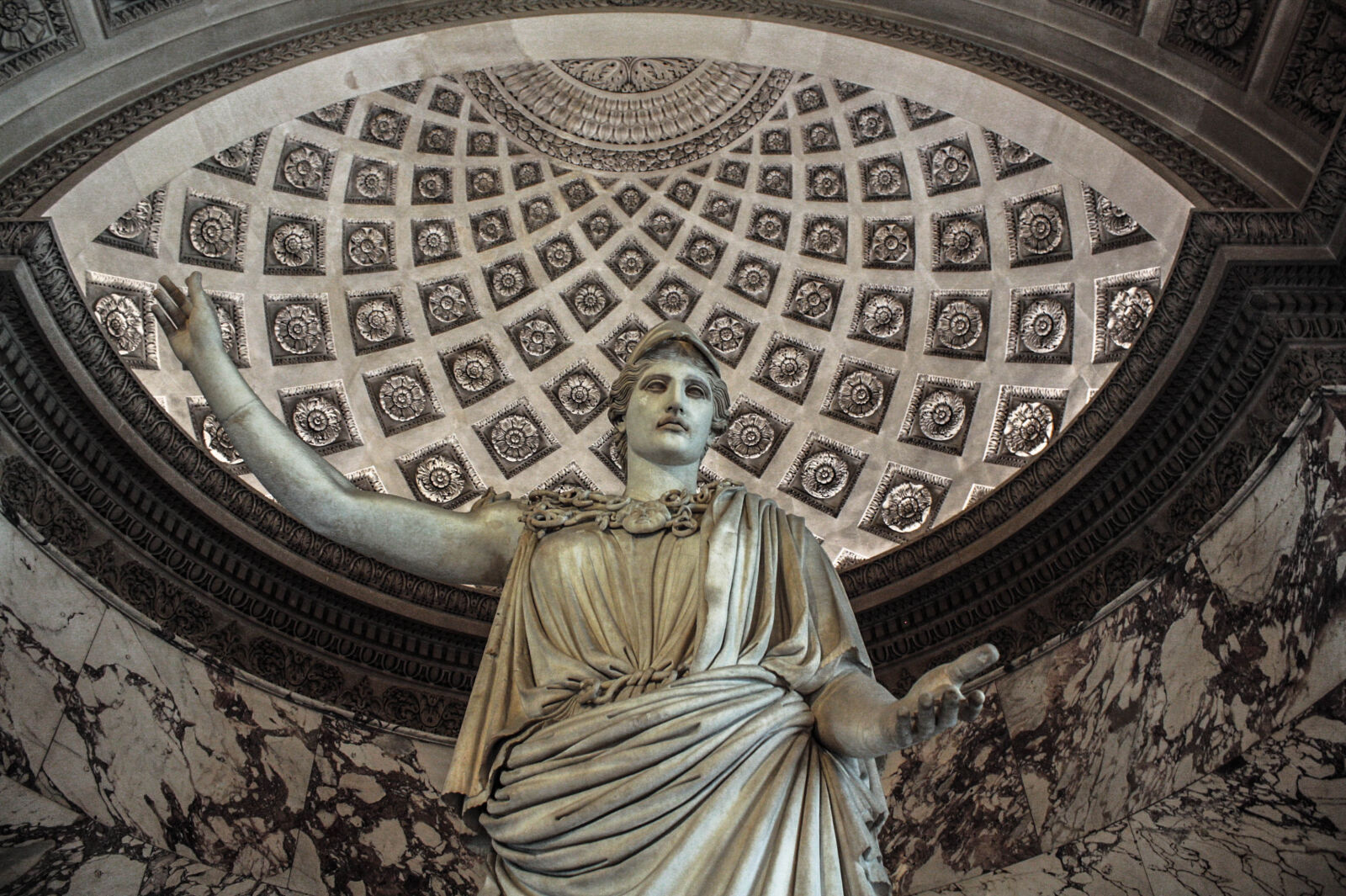 Canon EOS 450D (EOS Rebel XSi / EOS Kiss X2) sample photo. Antique, art, louvre, marble photography